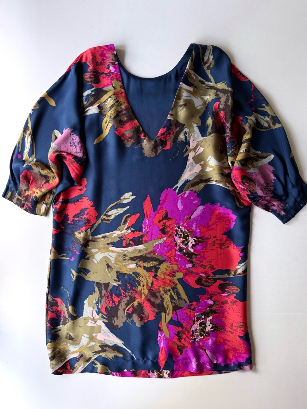 Trina Turk Navy Blue Silk Satin Caftan Style V-Back Floral Print Midi Dress M - Picture 7 of 14